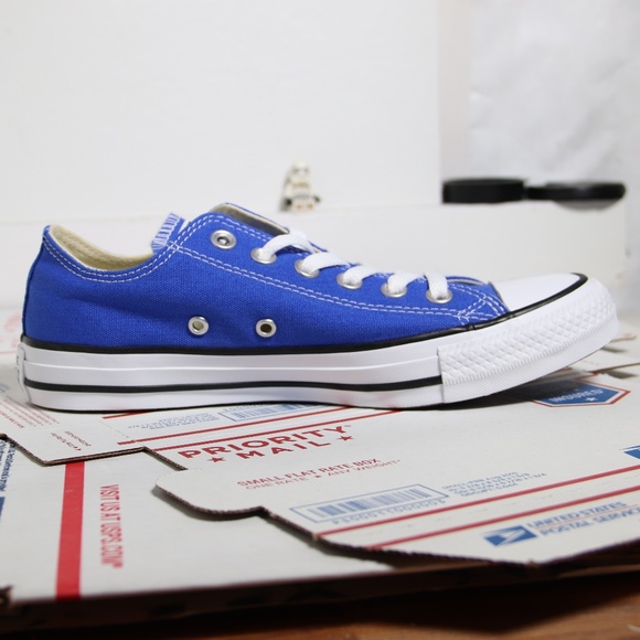 commes converse